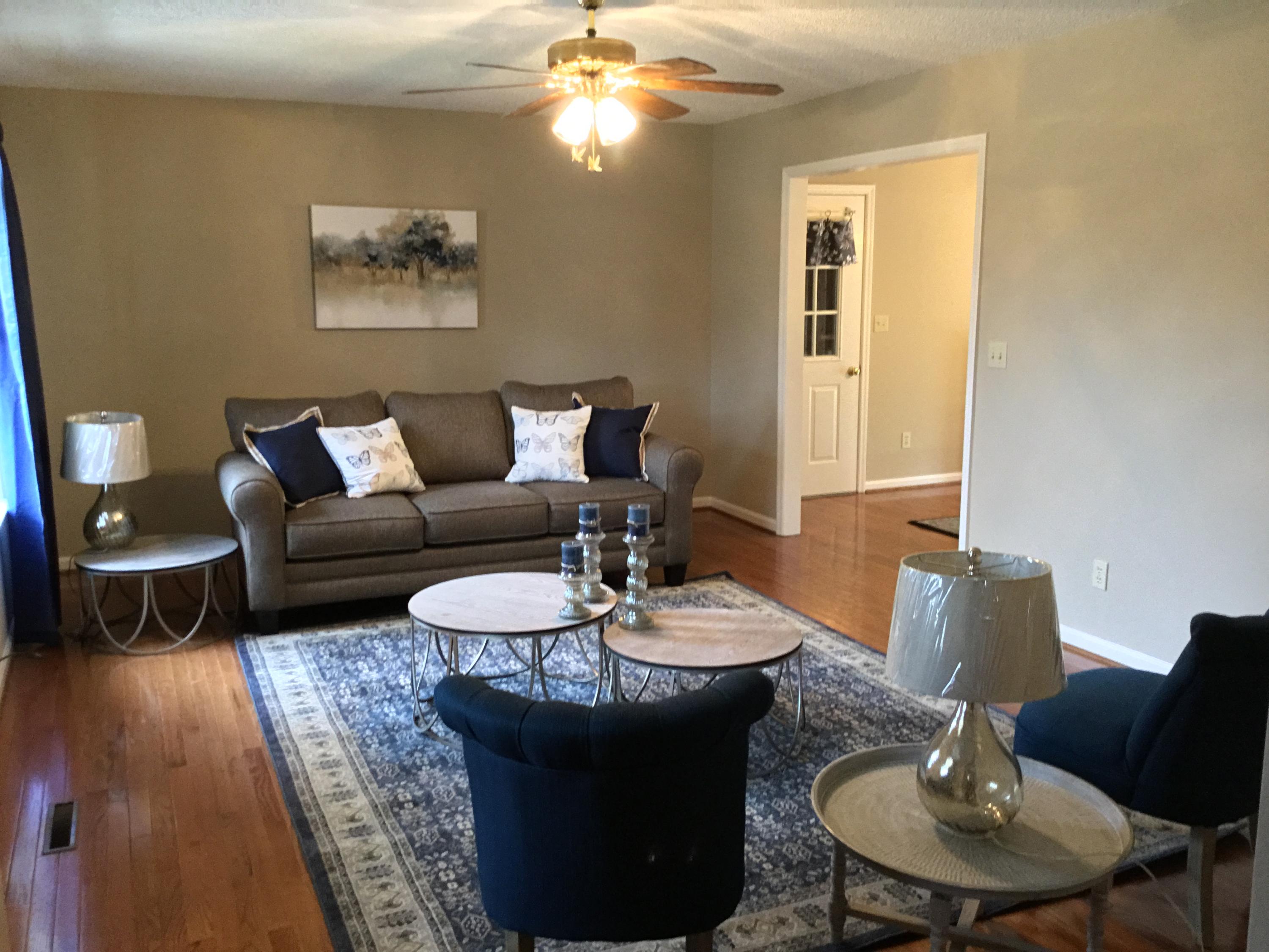 1285 Shipp Road LaFayette, GA 30728 - Photo 2 of 55 Living Room