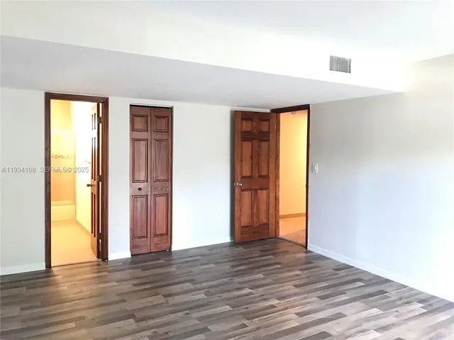 $2,495 | 9355 Fontainebleau Boulevard, Unit C105, Miami, FL 33172