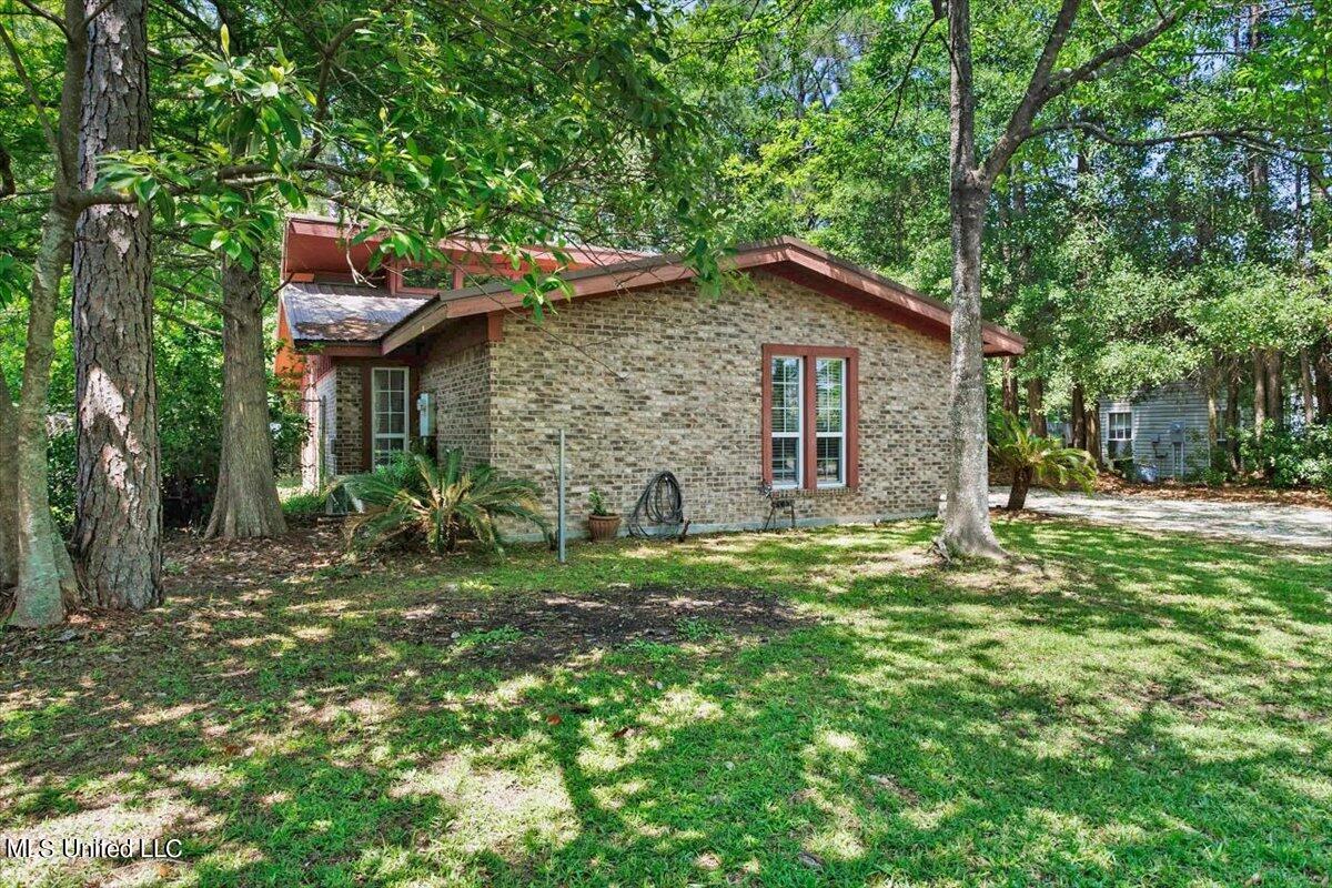 3316 Seabass Road Gautier, MS 39553 - Photo 3 of 30 03-IMG_0115