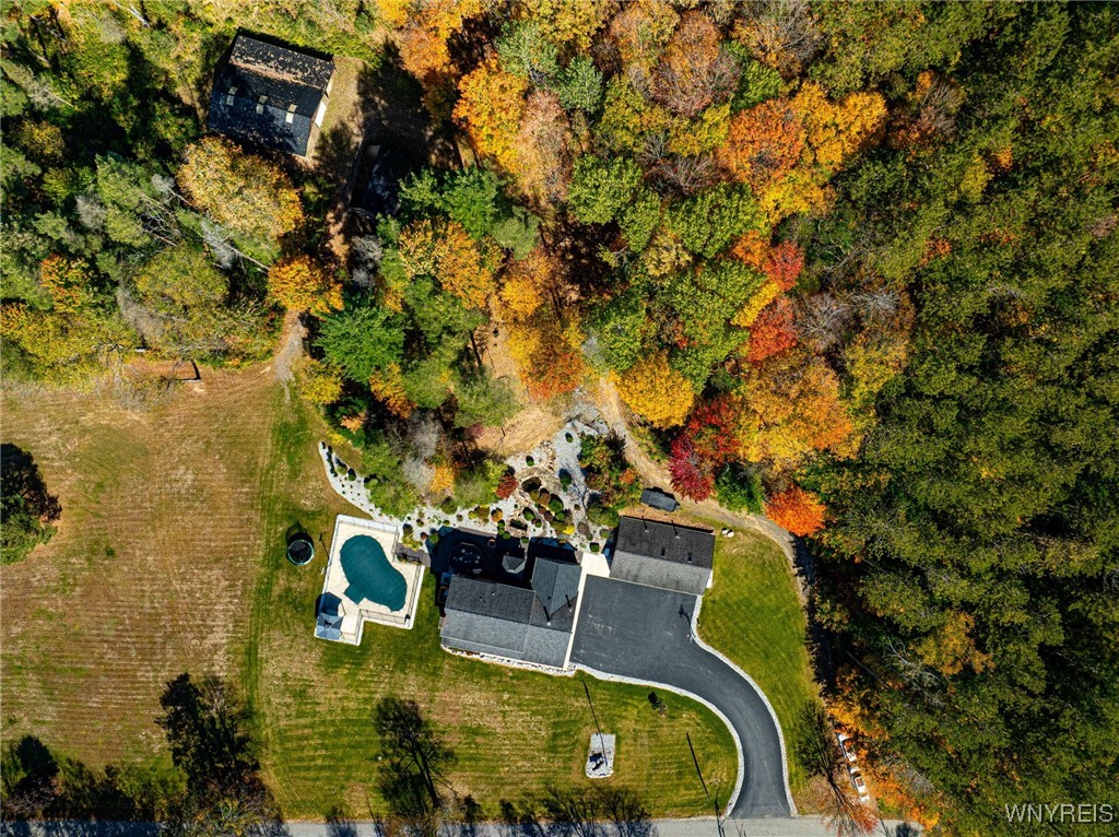 9681 Wagner Road Holland, NY 14080 - Photo 4 of 50