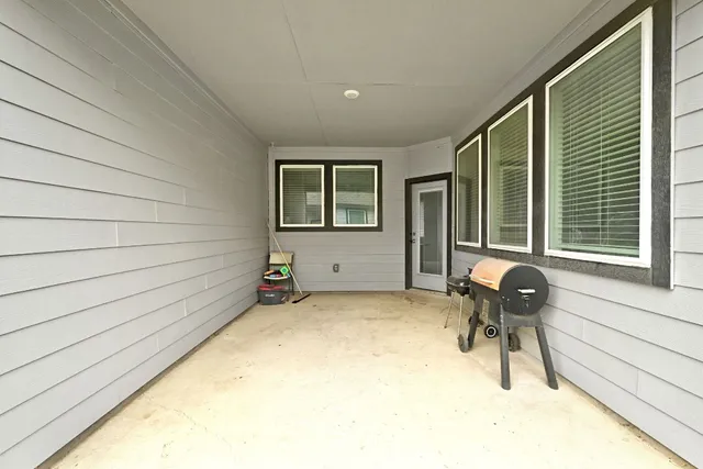 $325,000 | 241 Banff Drive, Kyle, TX 78640