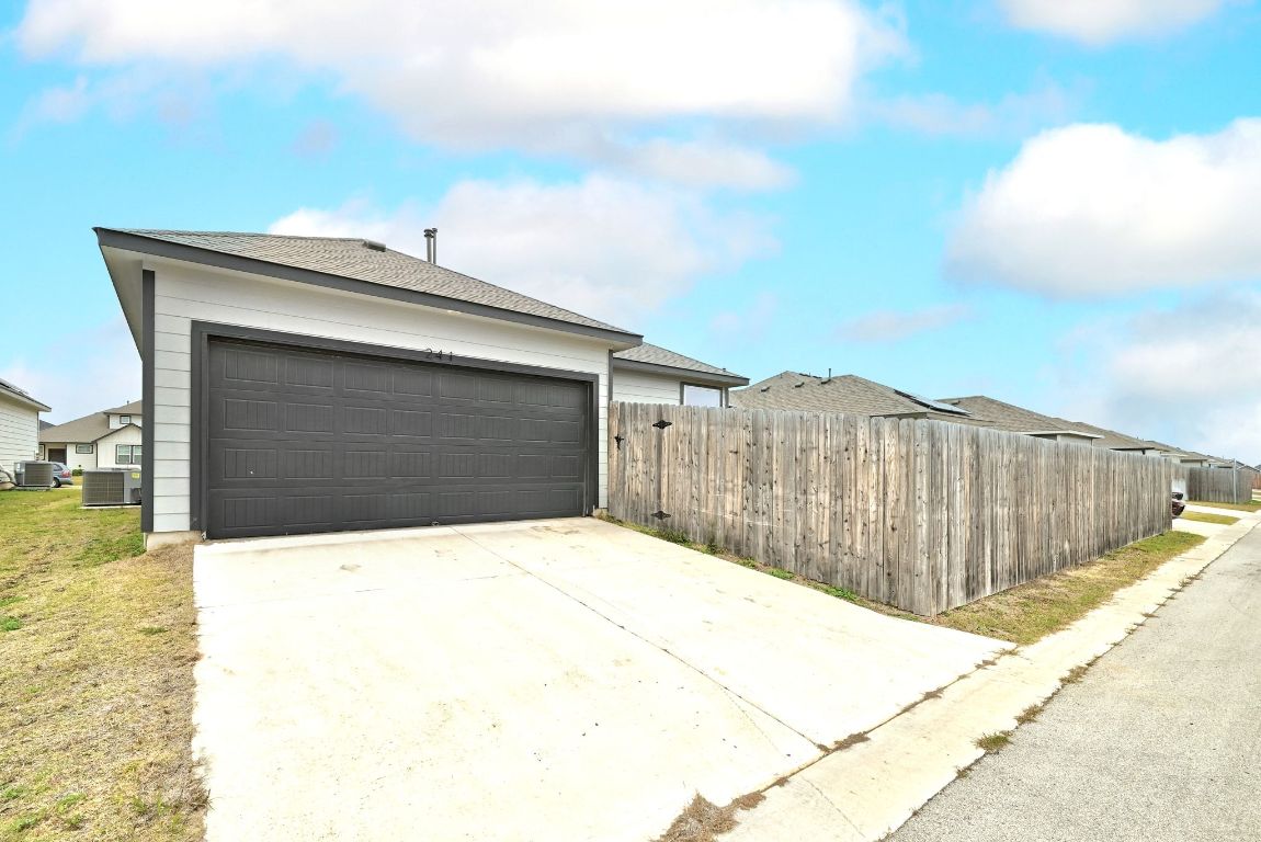 241 Banff Drive Kyle, TX 78640 - Photo 27 of 28