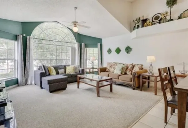 $2,100 | 5004 Laguna Bay Circle, Unit 54, Kissimmee, FL 34746