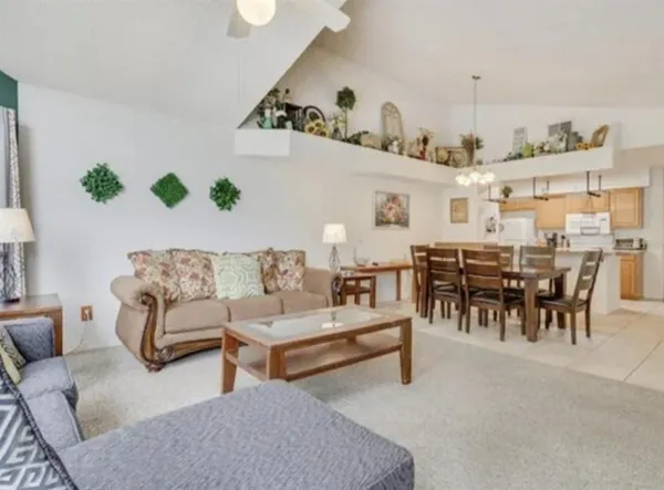 $2,100 | 5004 Laguna Bay Circle, Unit 54, Kissimmee, FL 34746