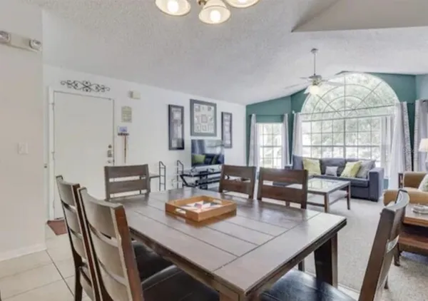 $2,100 | 5004 Laguna Bay Circle, Unit 54, Kissimmee, FL 34746