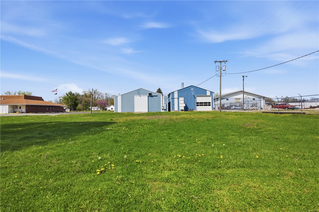 202 East Cumberland Road Altamont, IL 62411 - Photo 15 of 17