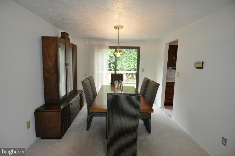 Dining Room2