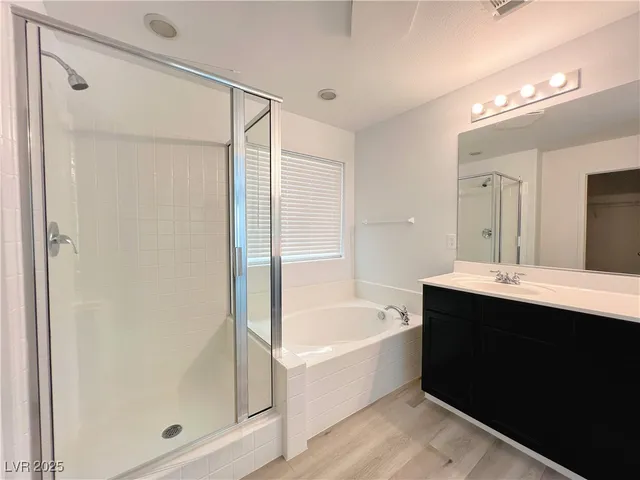 $2,100 | 8821 Steaming Thunder Court, Las Vegas, NV 89148