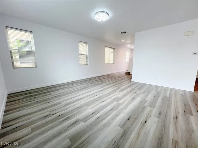 $2,100 | 8821 Steaming Thunder Court, Las Vegas, NV 89148