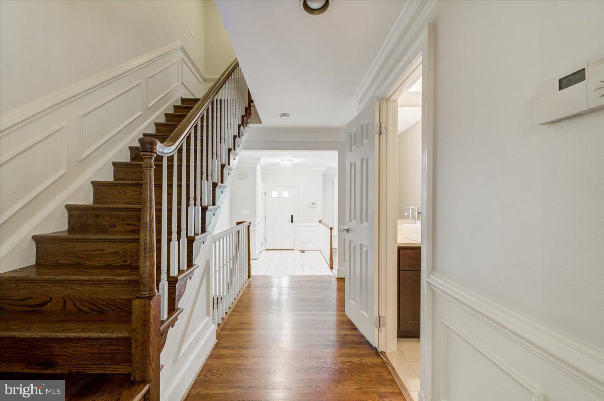 7905 Quarry Ridge Way Bethesda, MD 20817 - Photo 13 of 71