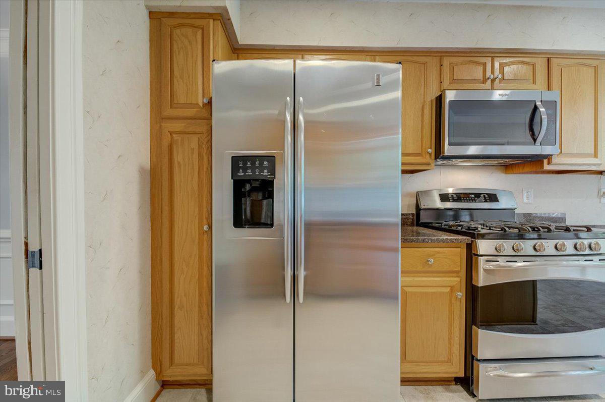 7905 Quarry Ridge Way Bethesda, MD 20817 - Photo 22 of 71