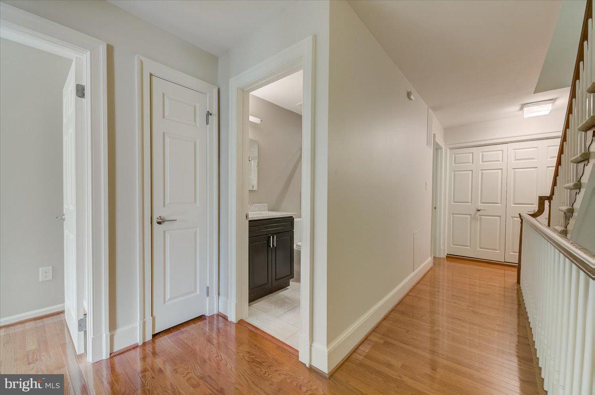 7905 Quarry Ridge Way Bethesda, MD 20817 - Photo 30 of 71