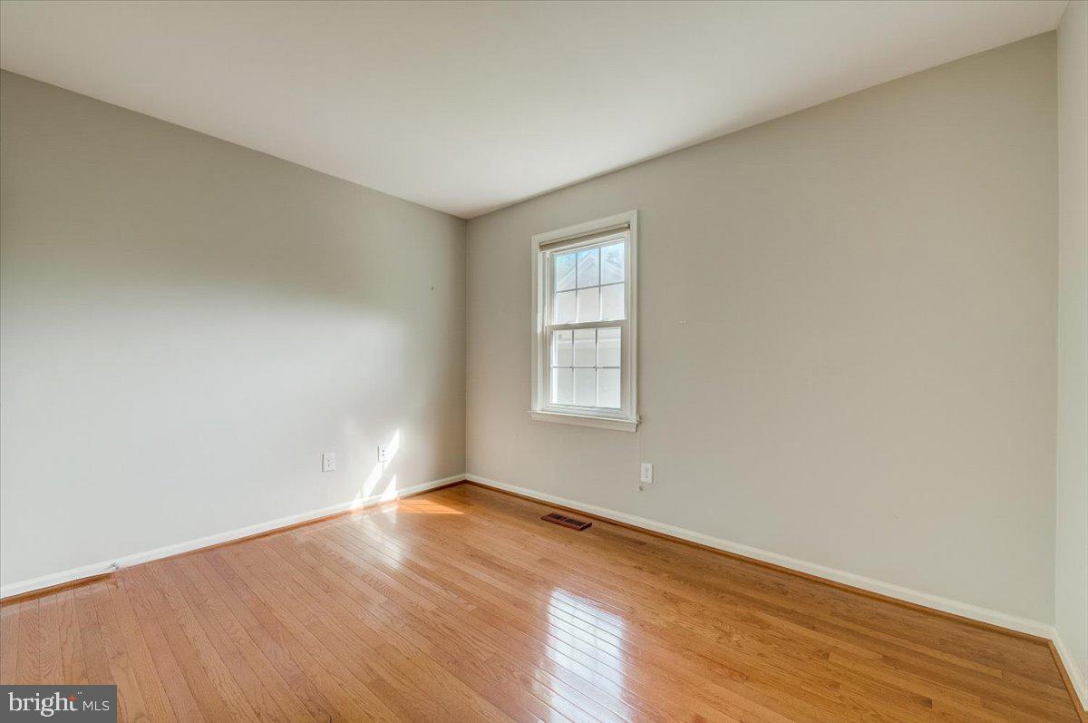 7905 Quarry Ridge Way Bethesda, MD 20817 - Photo 32 of 71