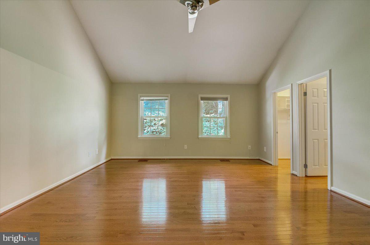 7905 Quarry Ridge Way Bethesda, MD 20817 - Photo 41 of 71