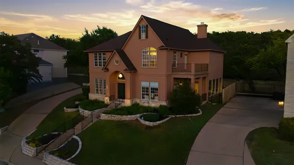 $1,575,000 | 1717 Allium Drive, Austin, TX 78733
