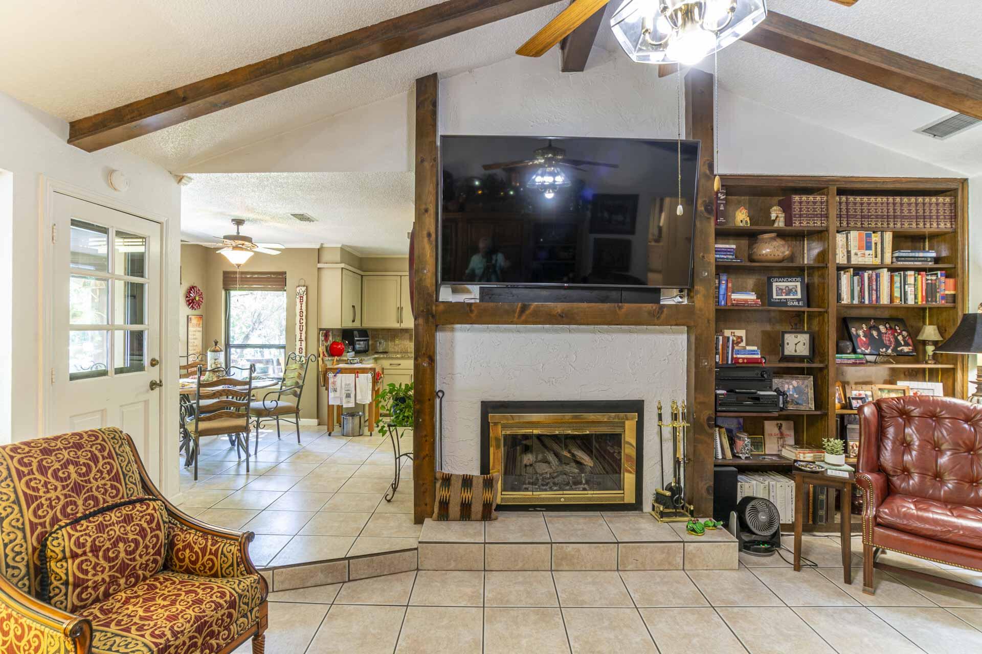 17 West Brookhollow Ransom Canyon, TX 79366 - Photo 9 of 47 untitled-21