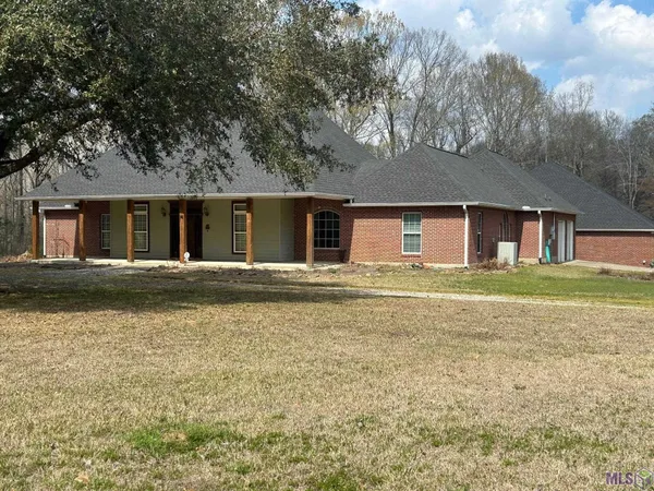 $1,400,000 | 2907 La Highway, St. Francisville, LA 70775