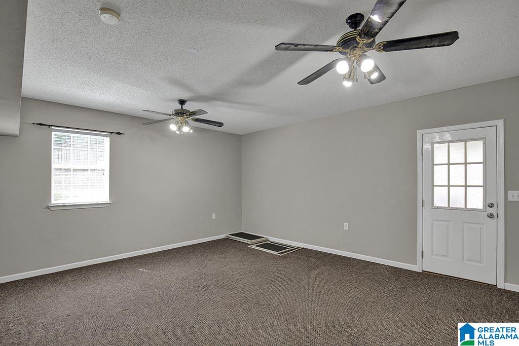137 King James Court Alabaster, AL 35007 - Photo 11 of 21