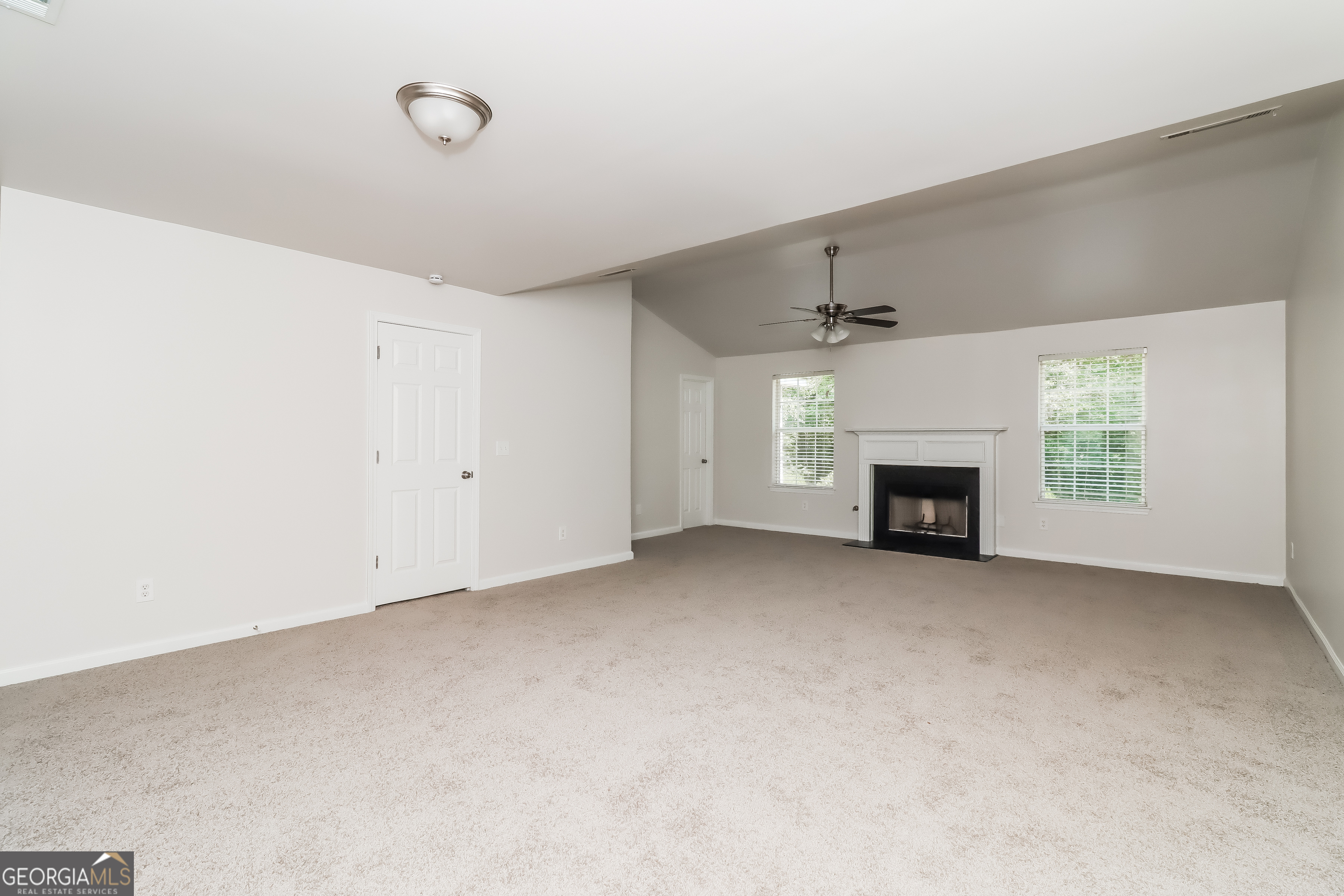 2774 Elkmont Ridge Southwest South Fulton, GA 30331 - Photo 9 of 17