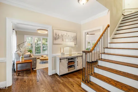 $1,250,000 | 107 Meadowglades Lane, Cary, NC 27518
