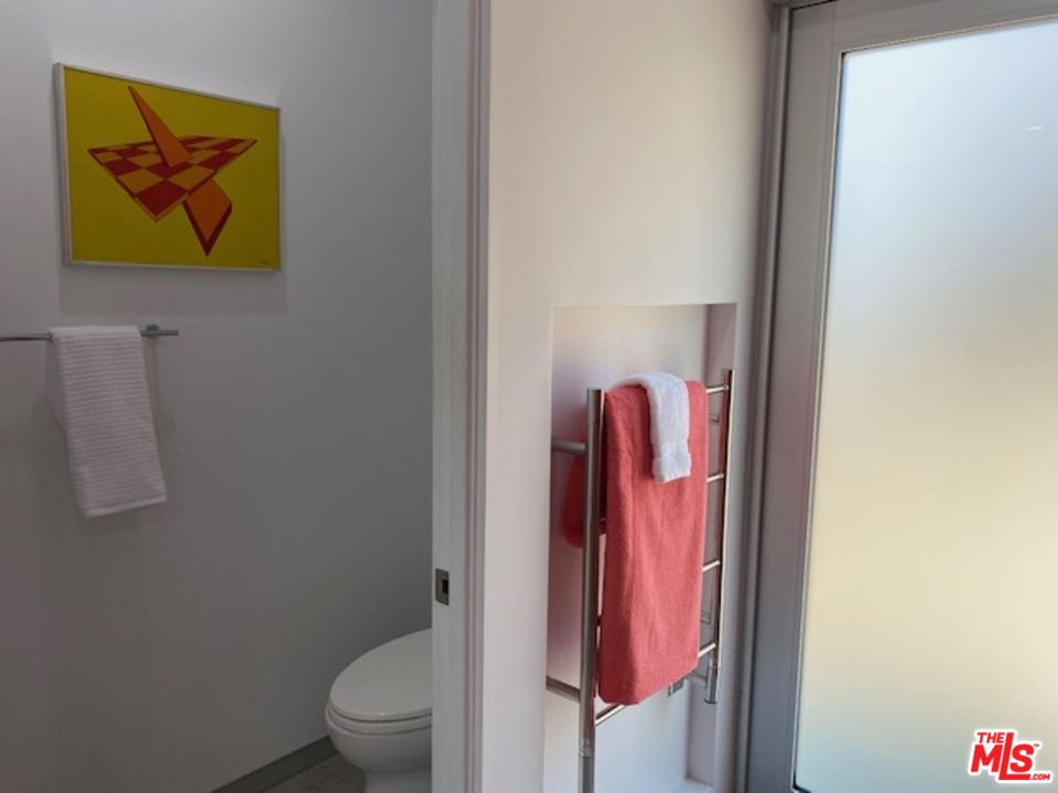 9612 Wells Road Malibu, CA 90265 - Photo 21 of 42 Gallery Image 21