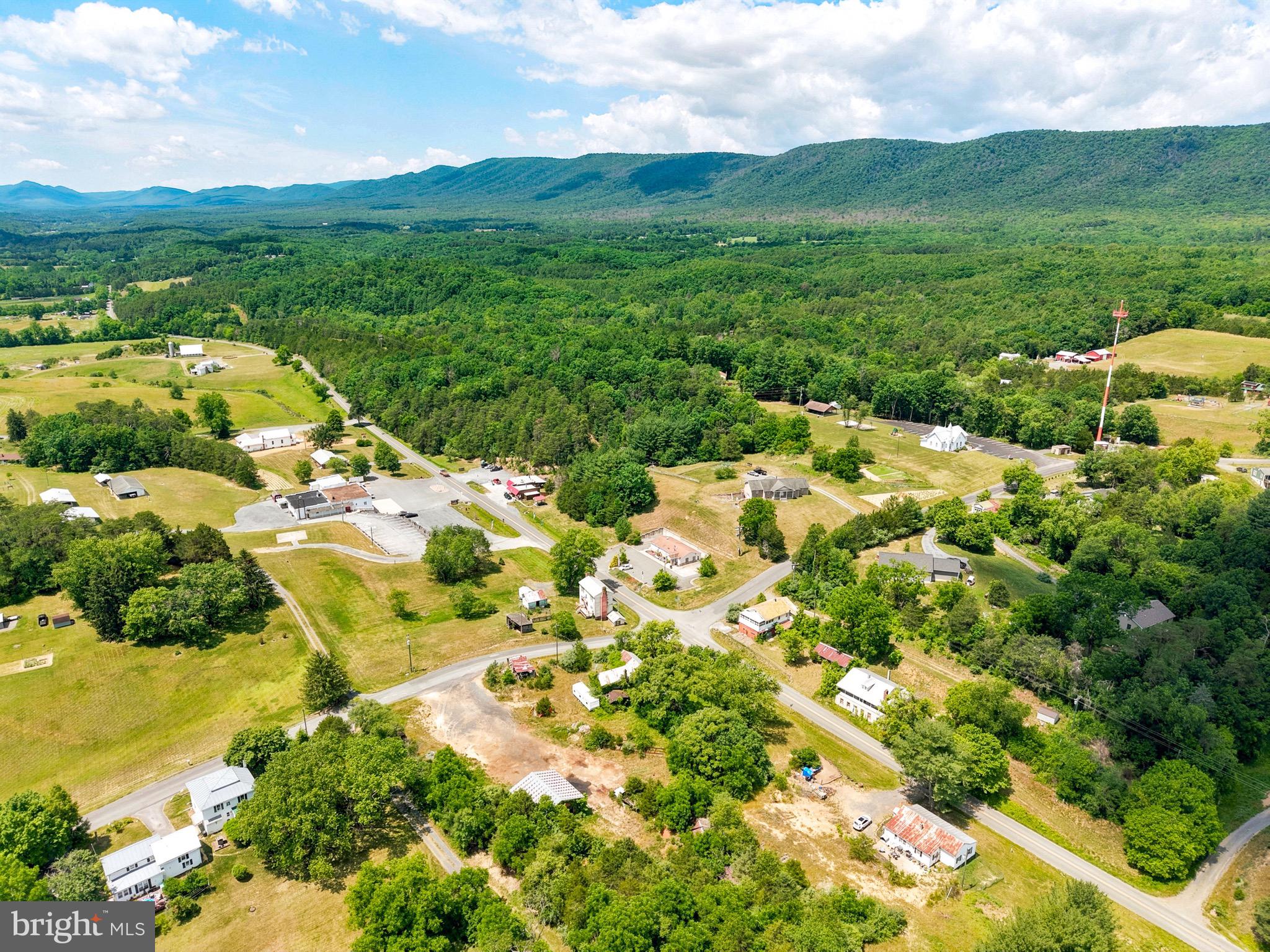 7211 Fort Valley Road Fort Valley, VA 22652 - Photo 26 of 49