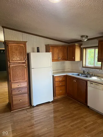 $189,900 | 1001 North Virginia Street, Rockville, IN 47872