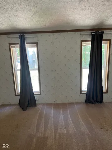 $189,900 | 1001 North Virginia Street, Rockville, IN 47872