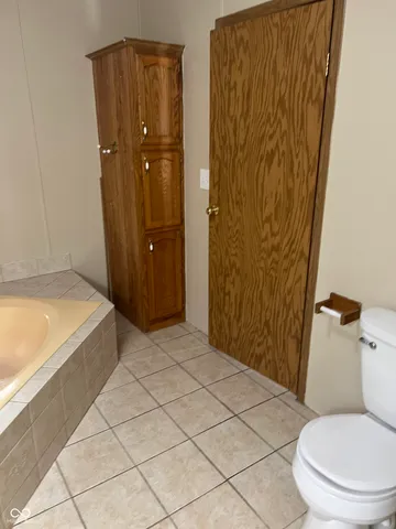 $189,900 | 1001 North Virginia Street, Rockville, IN 47872