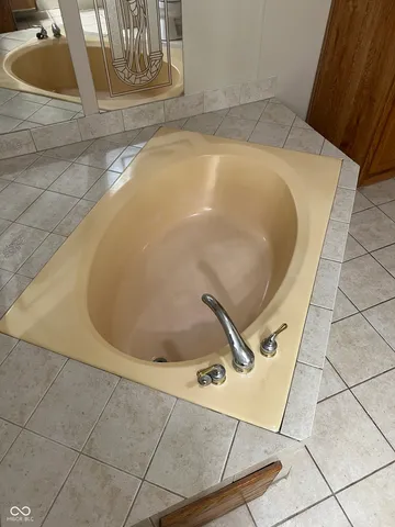 $189,900 | 1001 North Virginia Street, Rockville, IN 47872