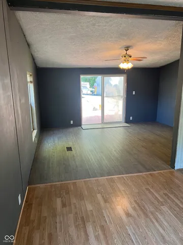 $189,900 | 1001 North Virginia Street, Rockville, IN 47872