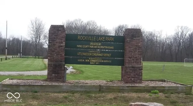 $189,900 | 1001 North Virginia Street, Rockville, IN 47872