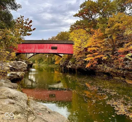 $189,900 | 1001 North Virginia Street, Rockville, IN 47872