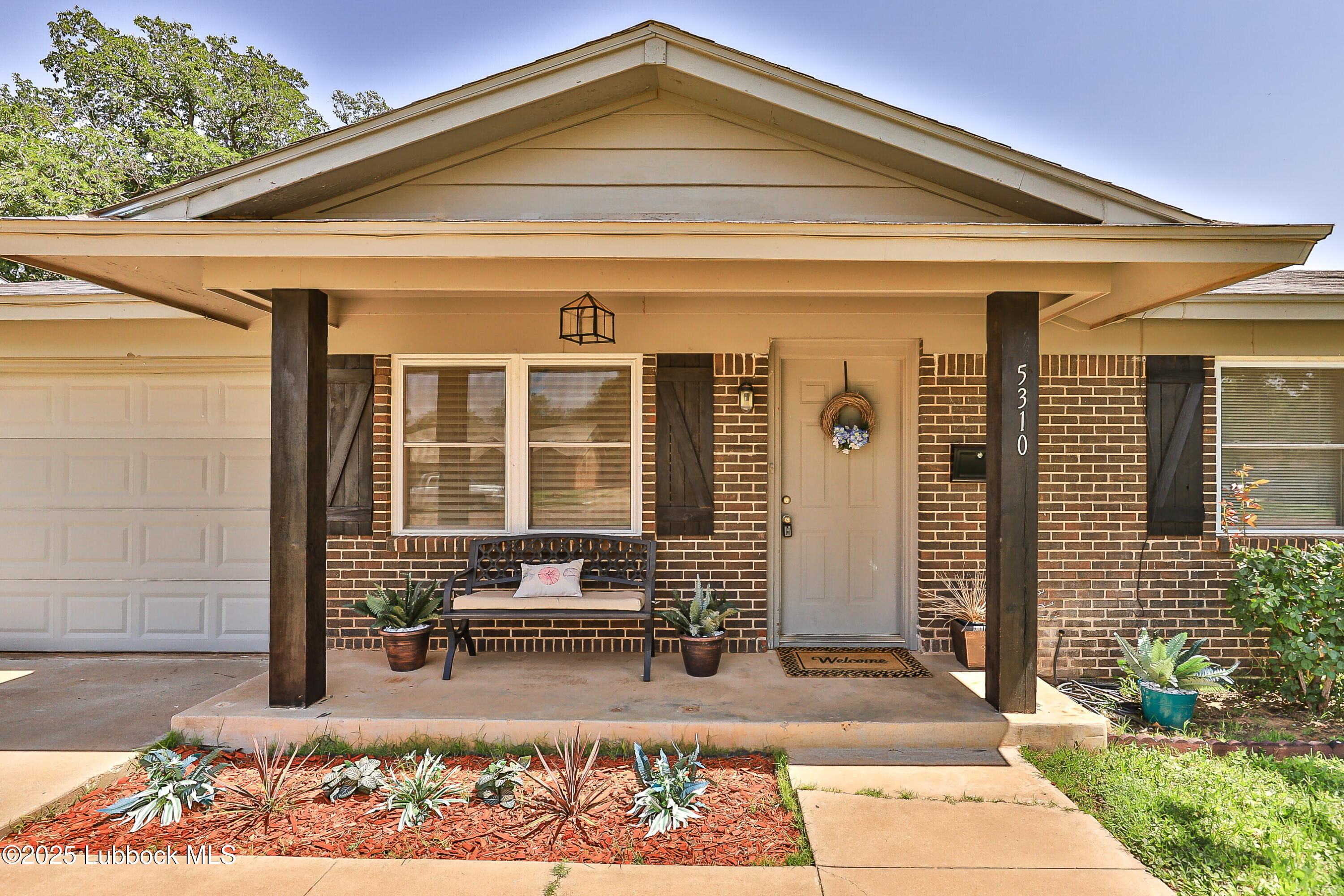 5310 45th Street Lubbock, TX 79414 - Photo 2 of 32 5310 45th-38