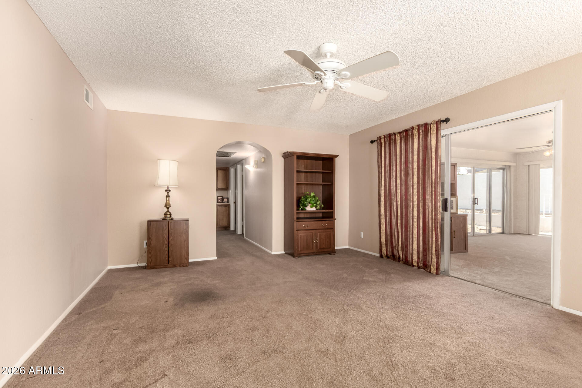 1302 East Rowlands Lane Phoenix, AZ 85022 - Photo 10 of 55 12 - Rowlands 1302