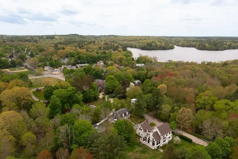 $1,089,000 | 75 Doane Street, Cohasset, MA 02025