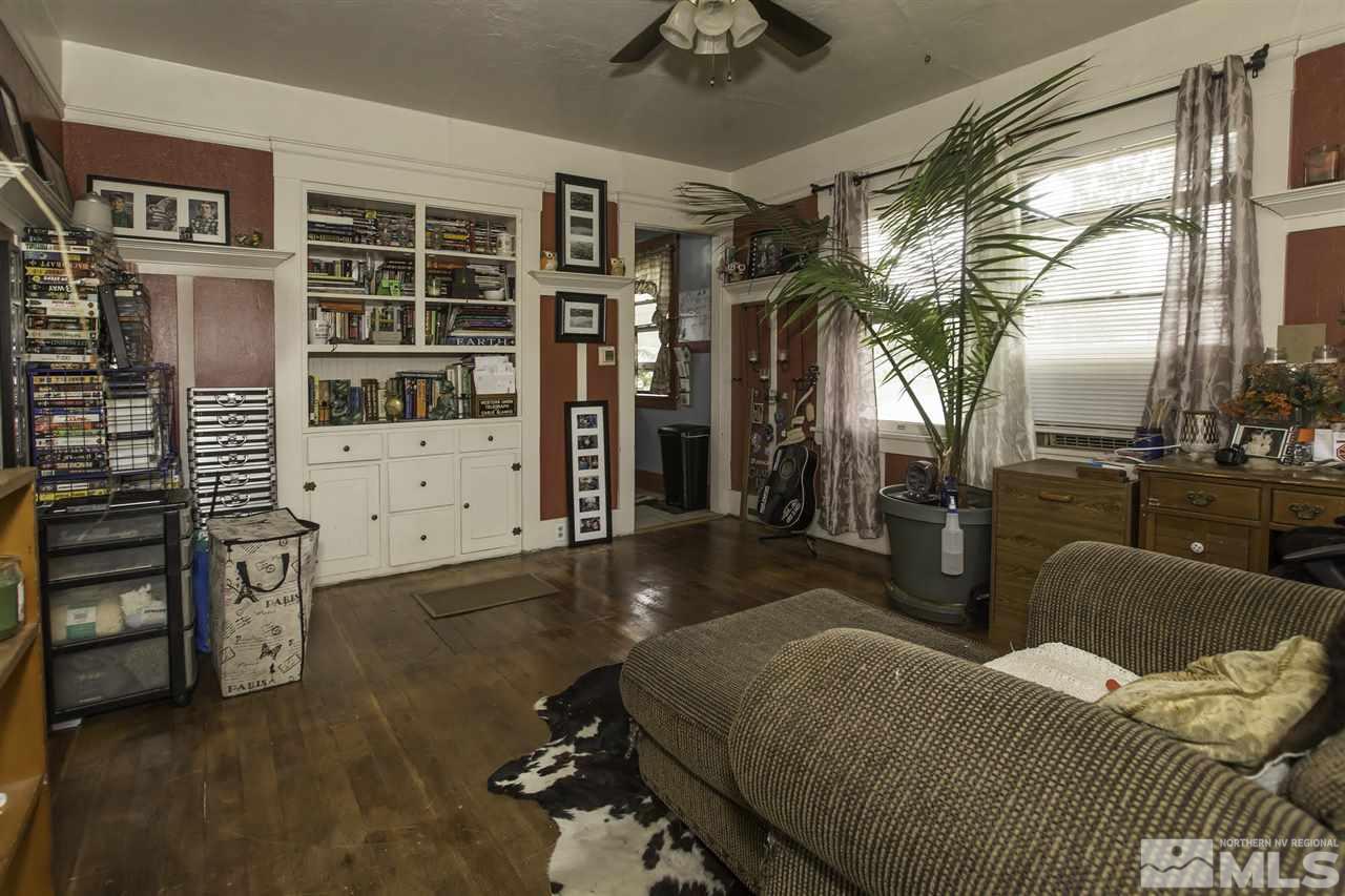 425 Roberts Street, Unit ROBERTS & 423 Reno, NV 89502 - Photo 14 of 25 a view of a livingroom with furniture and windows
