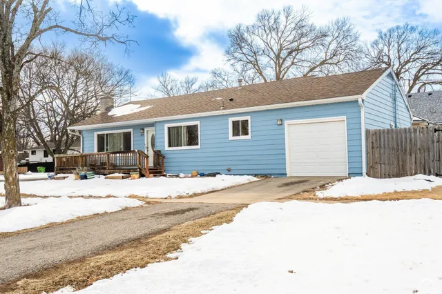 $234,900 | 819 7th Street, Baldwin City, KS 66006