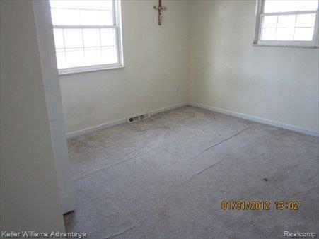 1050 Oakcrest Road Howell, MI 48843 - Photo 10 of 11 IMG_0481.jpg