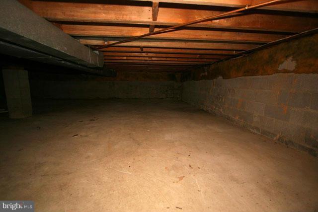 2400 Old Trace Lane Reston, VA 20191 - Photo 25 of 30 Interior (General)