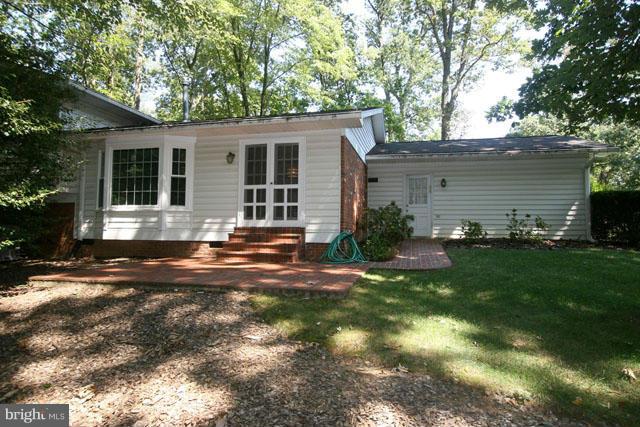 2400 Old Trace Lane Reston, VA 20191 - Photo 29 of 30 Exterior (Rear)
