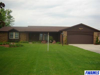4915 Thompson Road Fort Wayne, IN 46816 - Photo 1 of 18