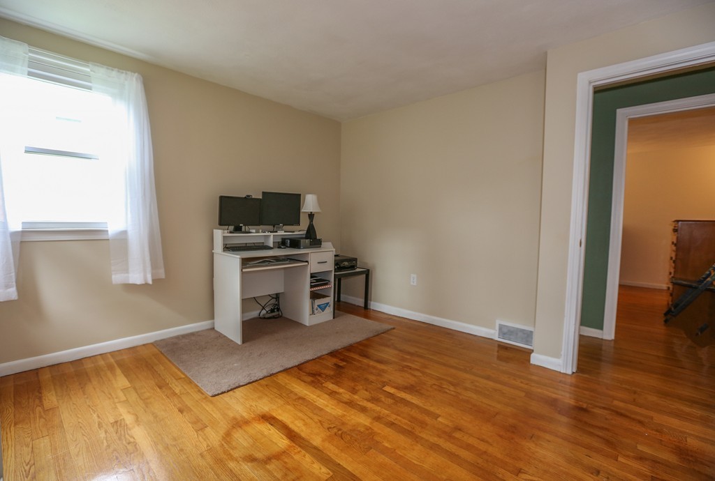 29 Upland Road Marlborough, MA 01752 - Photo 15 of 24 Gallery Image 15