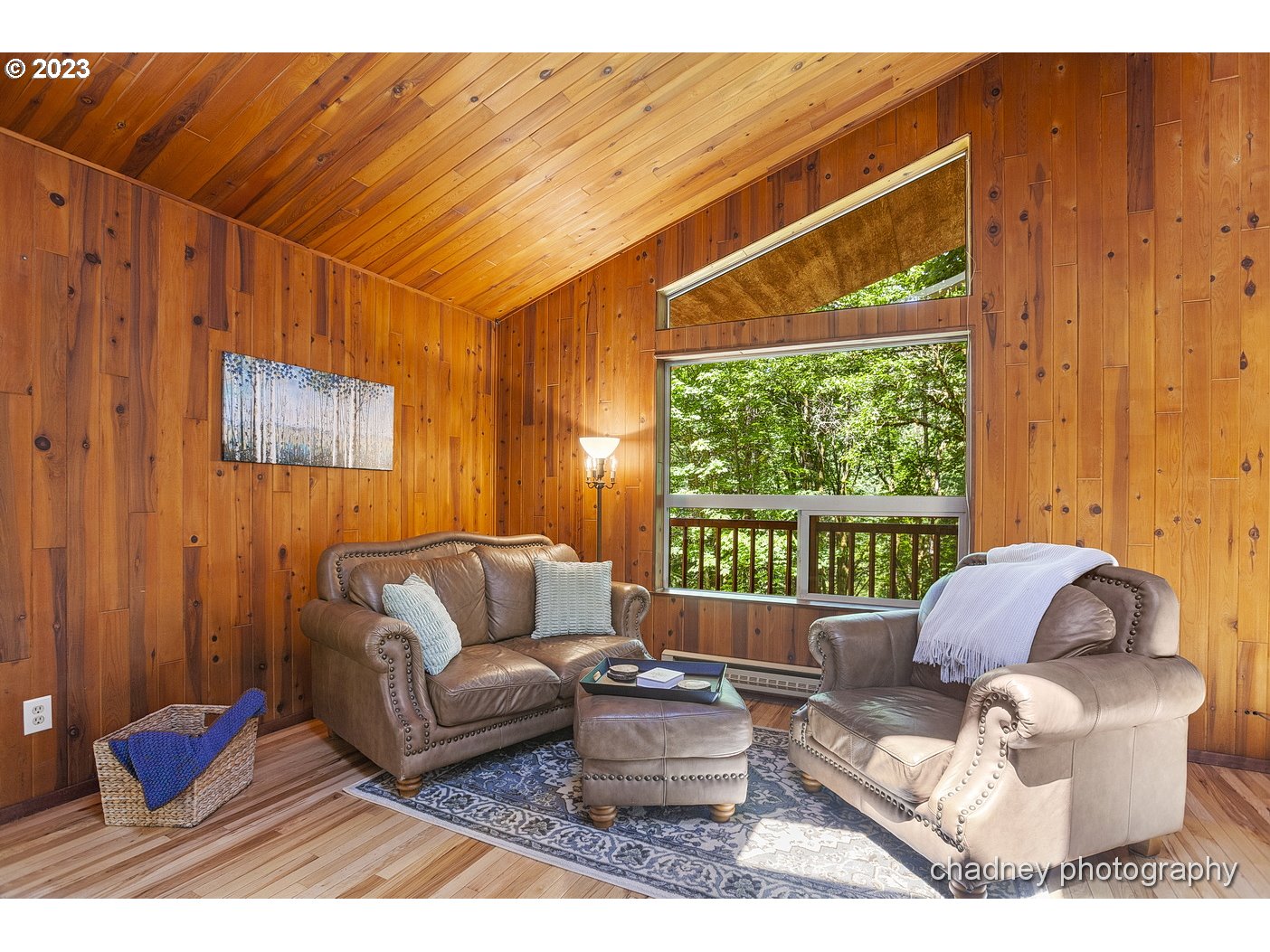 2847 Northeast Brower Road Corbett, OR 97019 - Photo 12 of 48 a living room with furniture and a window