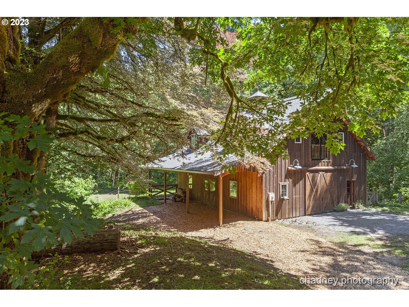2847 Northeast Brower Road Corbett, OR 97019 - Photo 26 of 48 a view of outdoor space and yard