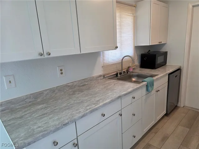 $1,200 | 2024 Steamboat Circle, LaBelle, FL 33935