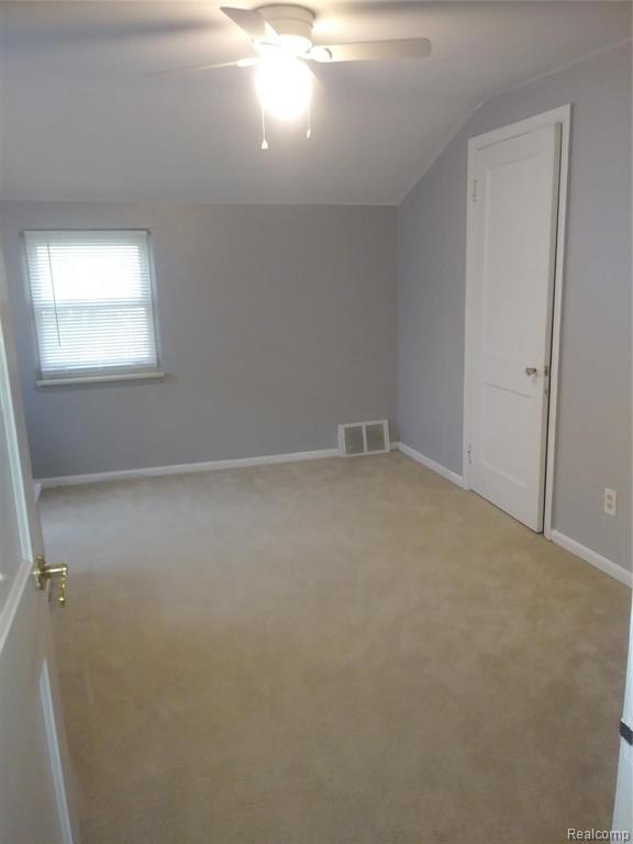 8609 Harding Center Line, MI 48015 - Photo 14 of 16