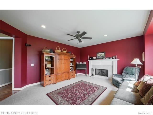 48391 Inveraray Road Canton, MI 48188 - Photo 13 of 41 GetMedia (11).jpg