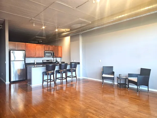 $239,900 | 2323 West Pershing Road, Unit 230, Chicago, IL 60609