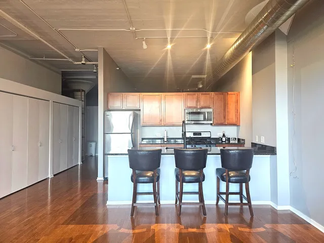 $239,900 | 2323 West Pershing Road, Unit 230, Chicago, IL 60609